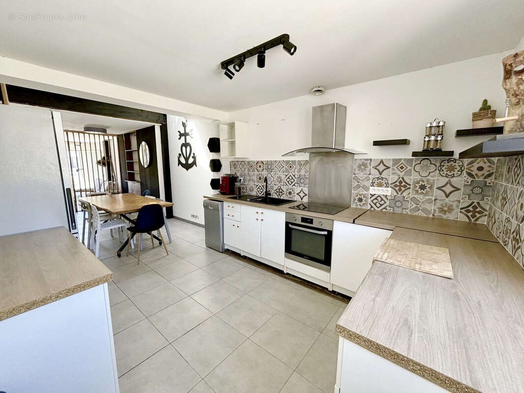 Photo 5 - Maison à MAUGUIO