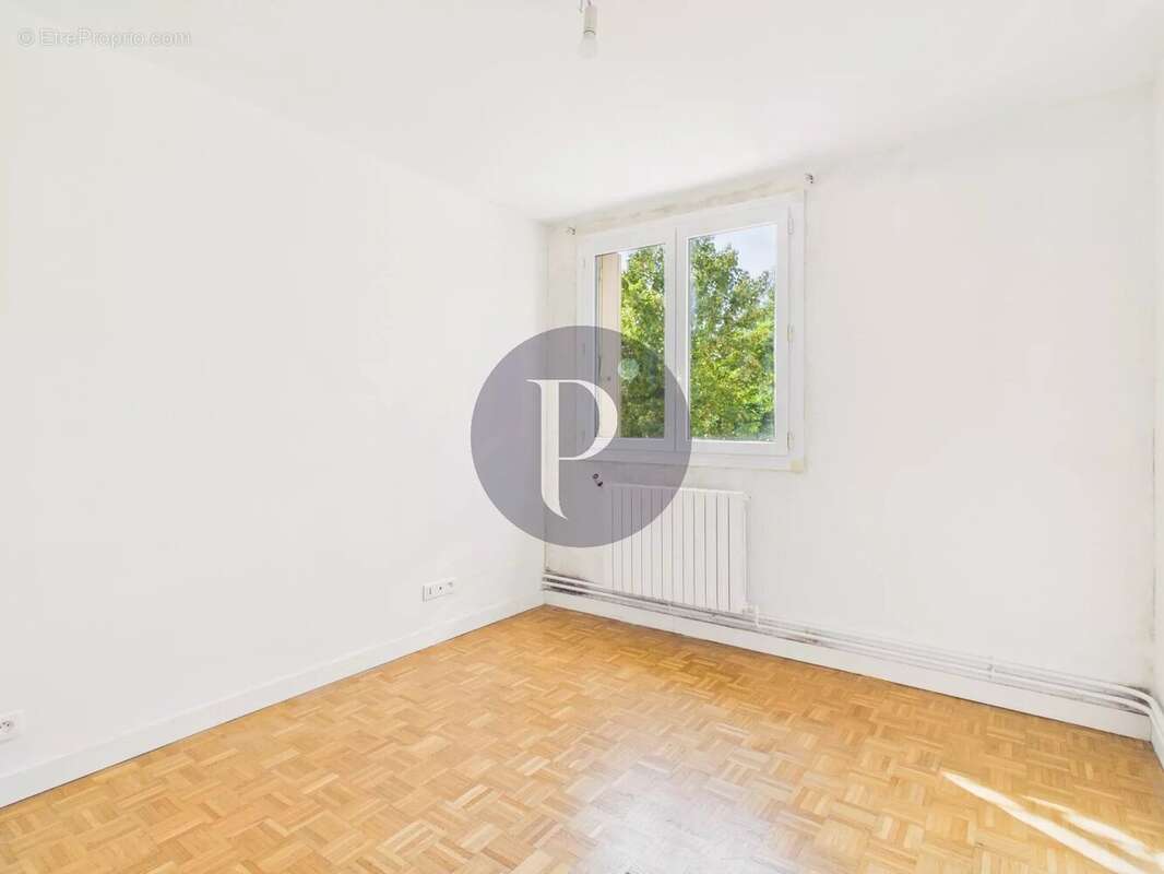 Appartement 4 pièces, dans résidence en cours de ravalement - photo 12