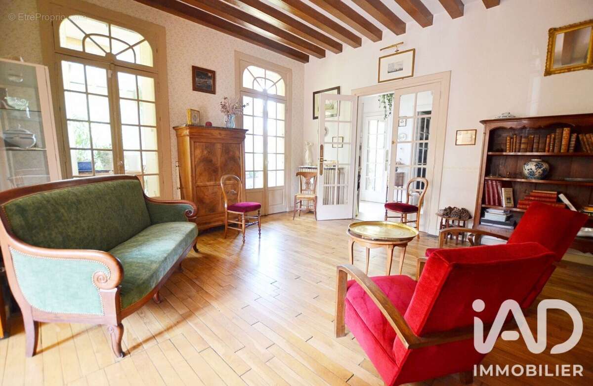 Maison 241 m² à Sannois  - photo 3