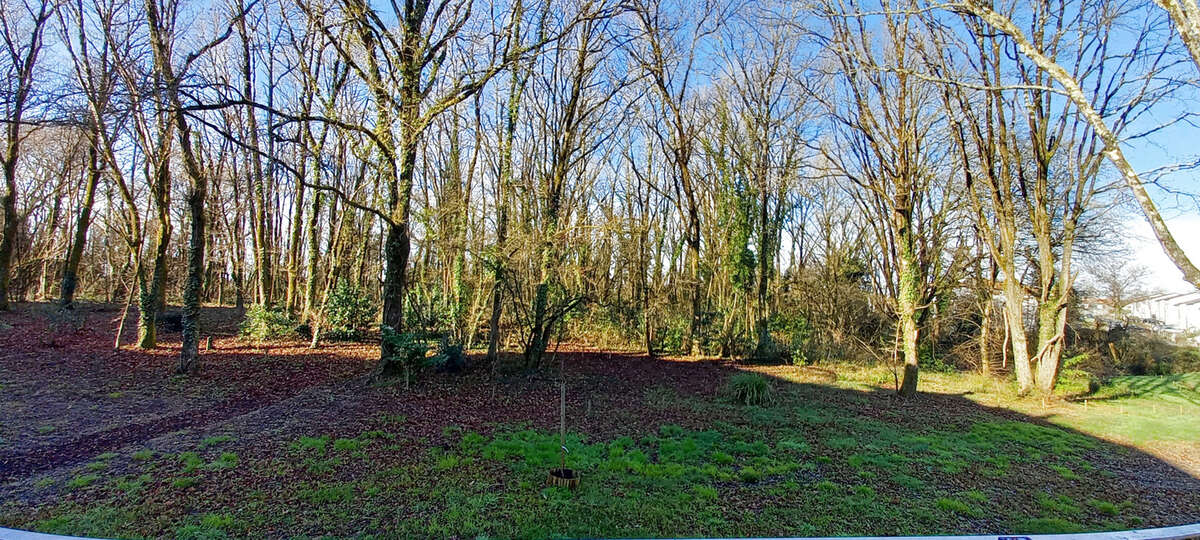 Maison à AMBARES-ET-LAGRAVE