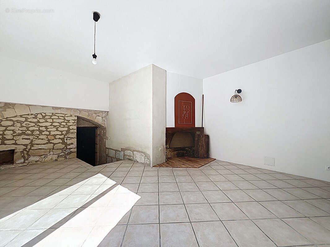 Maison Doué en anjou 4 pièce(s) 139 m2 - photo 11
