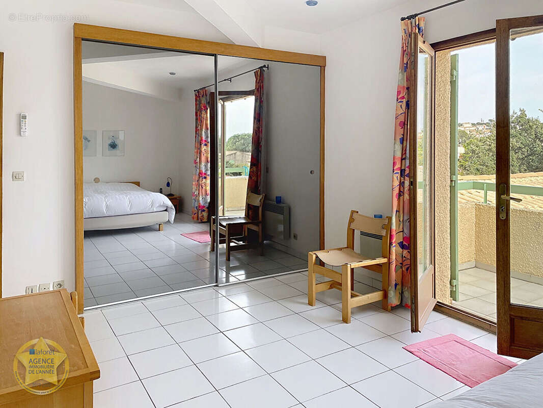 Maison à LES ANGLES