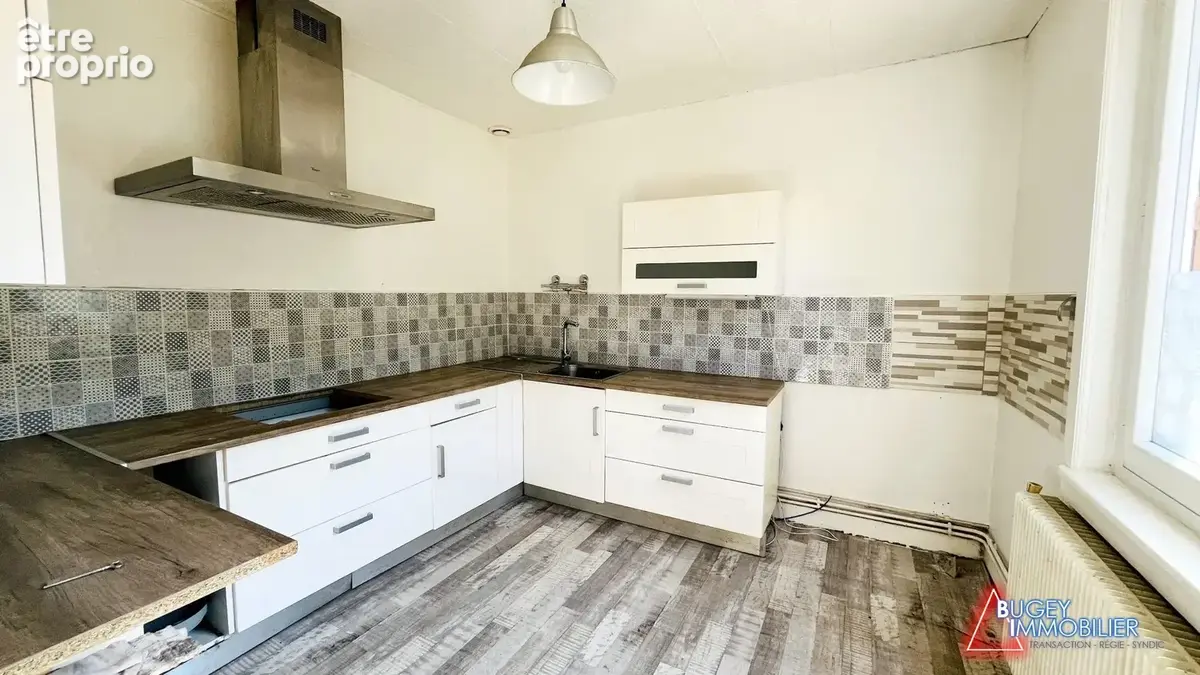 Maison 84 m² à Amberieu-En-Bugey  - photo 4