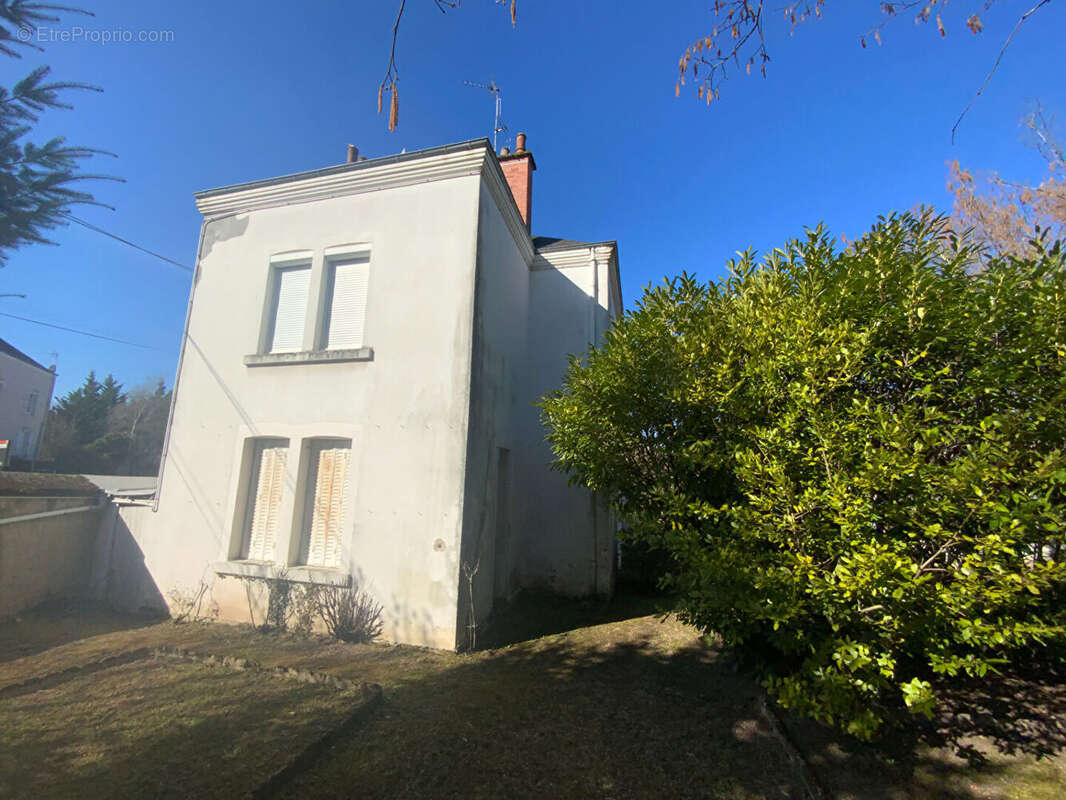 Maison à LE CREUSOT