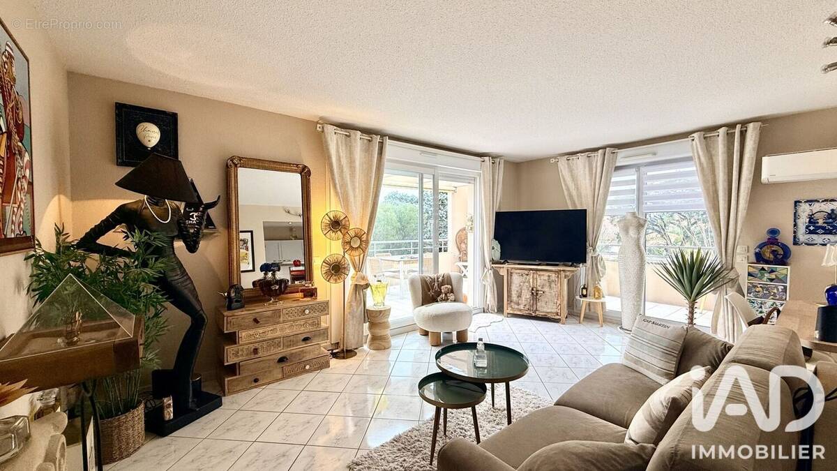 Photo 1 - Appartement à FREJUS