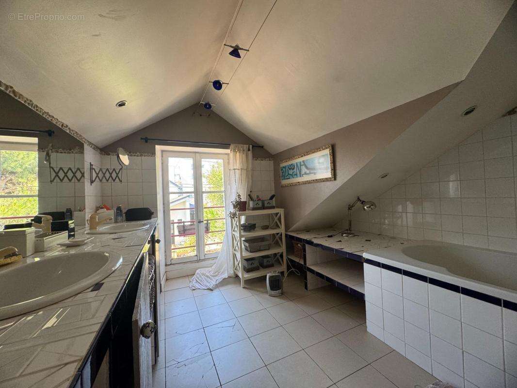 Maison 4 chambres avec studio indépendant - photo 8