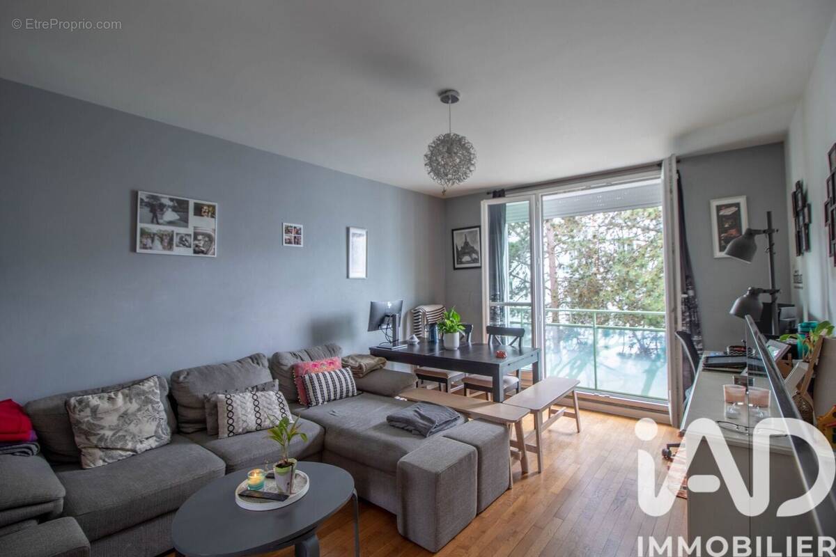 Photo 1 - Appartement à RUEIL-MALMAISON