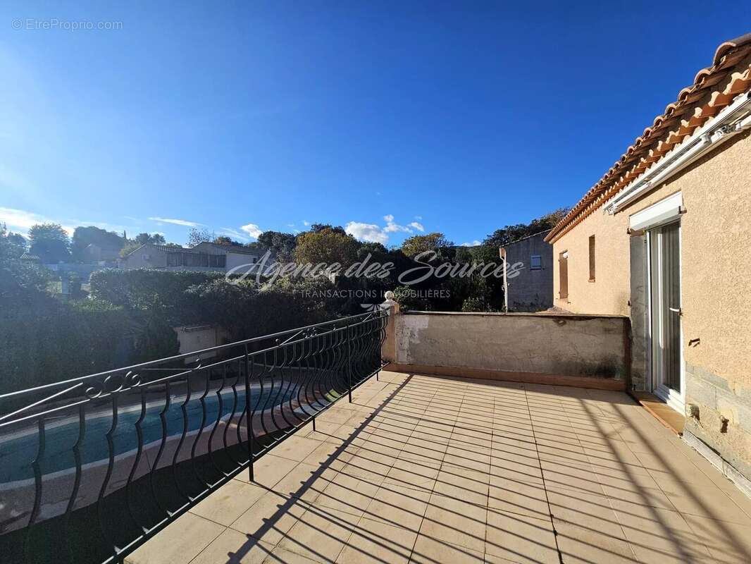 Maison à SAINT-MAXIMIN-LA-SAINTE-BAUME