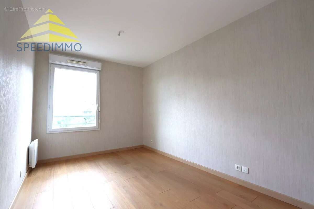 Appartement à QUINCY-SOUS-SENART