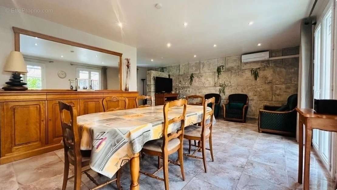 Maison à LES PENNES-MIRABEAU