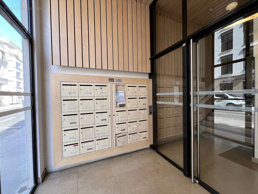 Appartement à LYON-6E