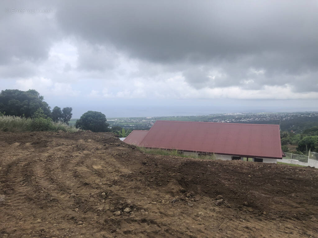 Terrain à SAINT-DENIS
