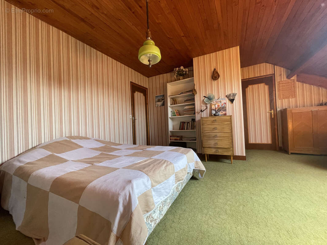 Mitry-le-neuf - spacieux pavillon individuel avec 4 chambres, sous-sol total et un beau jardin - photo 9