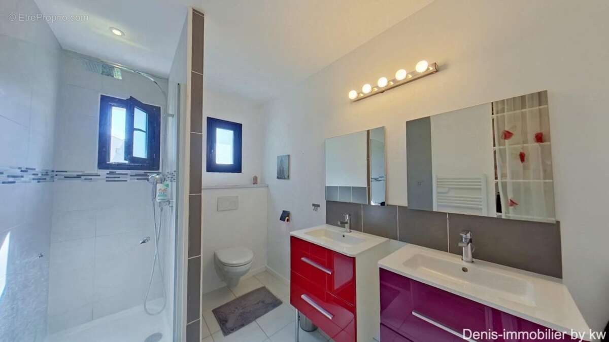 Maison à VILLENEUVE-DE-LA-RAHO