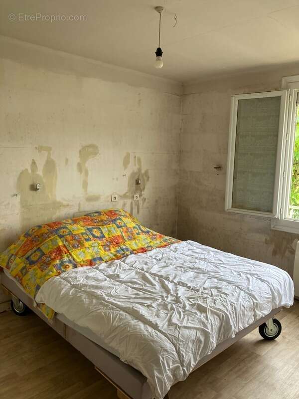 Maison à SAINT-NICOLAS-DU-PELEM