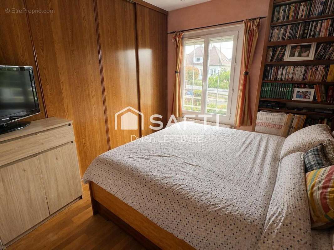 Photo 4 - Maison à THURE