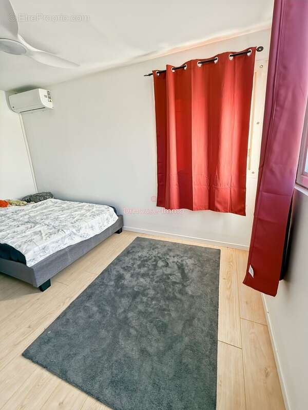 Maison 73 m² à Saint-Pierre  - photo 9