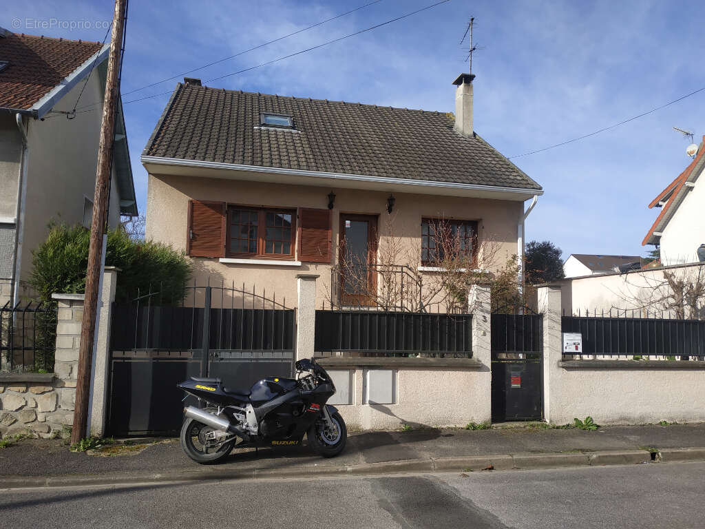 Maison Neuilly Sur Marne 4 pièce(s) 100 m2 - photo 18