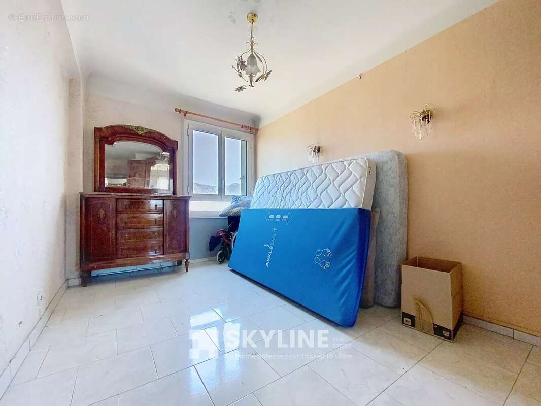 Appartement à MARSEILLE-11E
