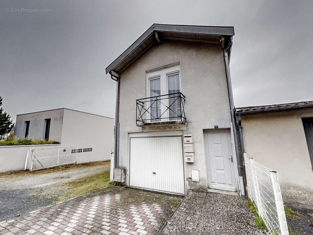 Appartement à VITTEL