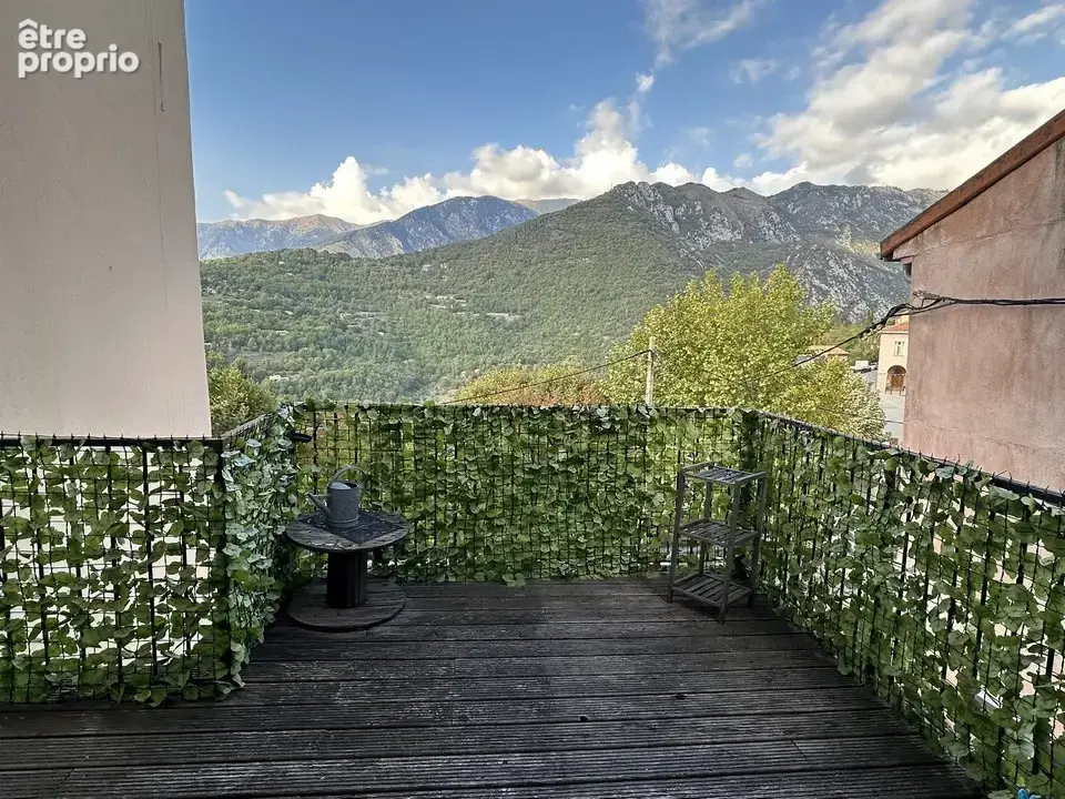 Bel appartement 3 pièces avec terrasse vendu meublé - photo 7