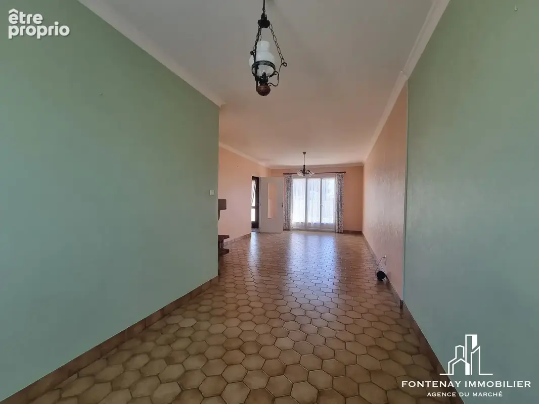Maison 5 pièces 99 m² à vendre à Fontenay-Le-Comte (85200) - photo 5