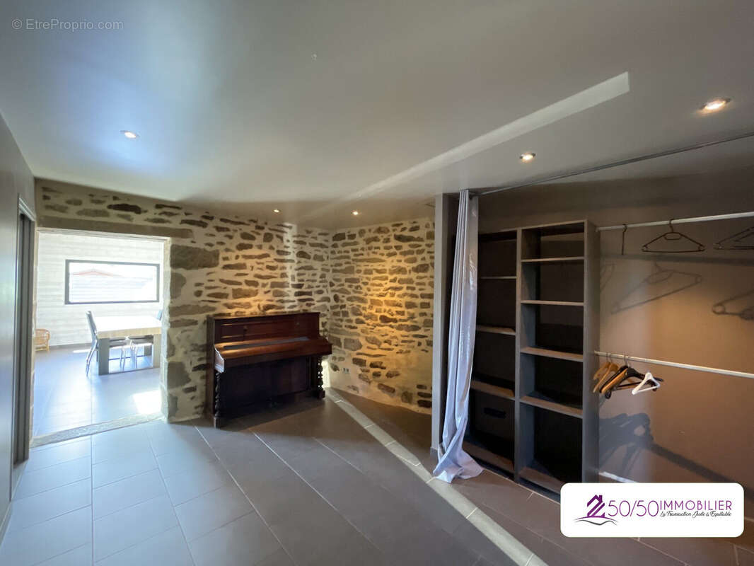 Maison 200 m² à Pledran  - photo 6