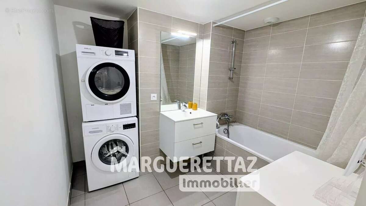 Appartement à CONTAMINE-SUR-ARVE