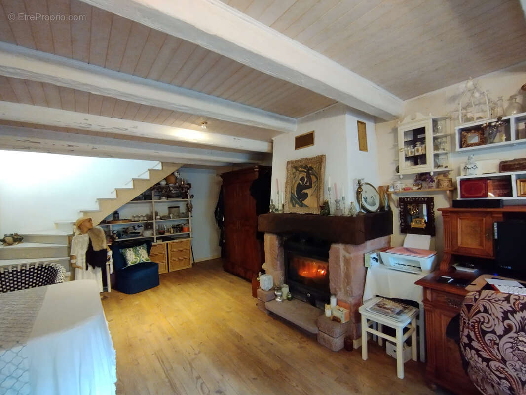 Maison à METAIRIES-SAINT-QUIRIN