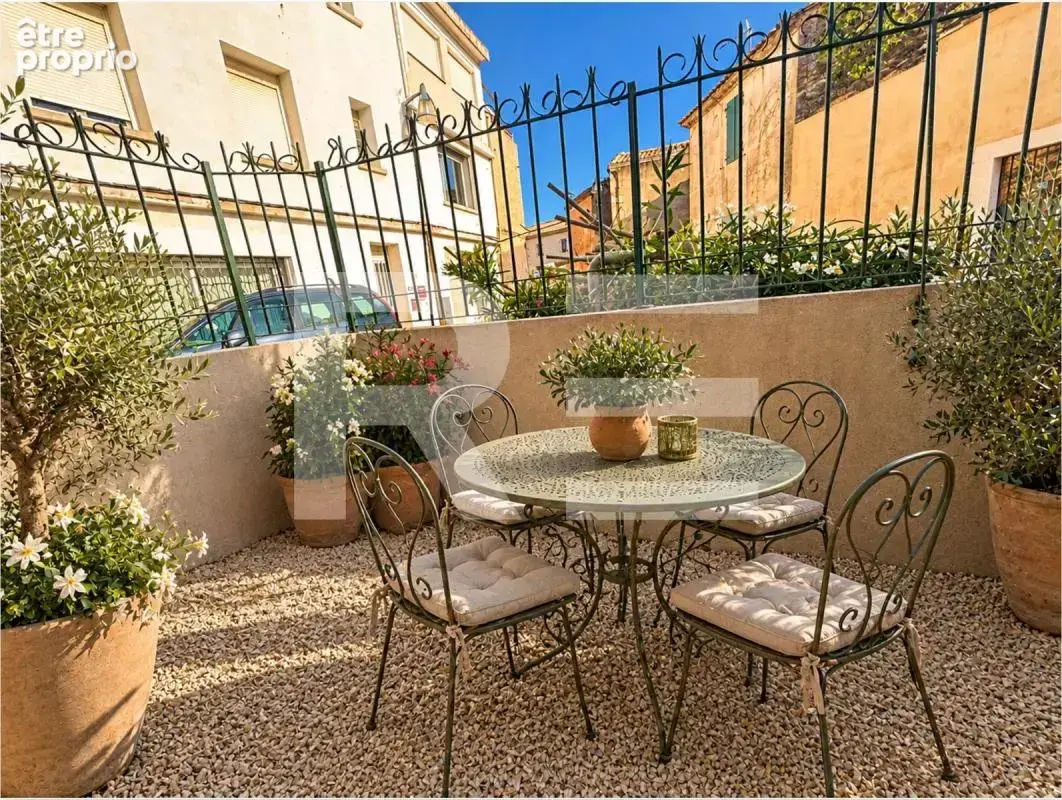 Maison  de village a renover sur garons - photo 3