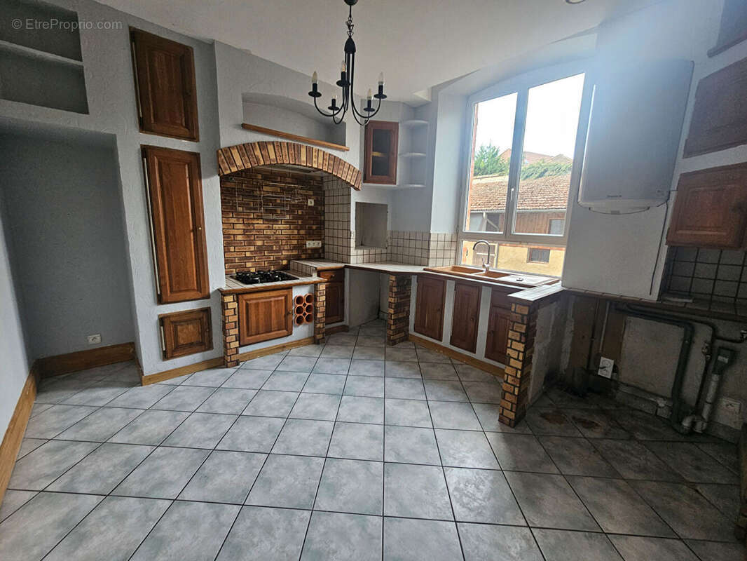 Appartement à CHARAVINES