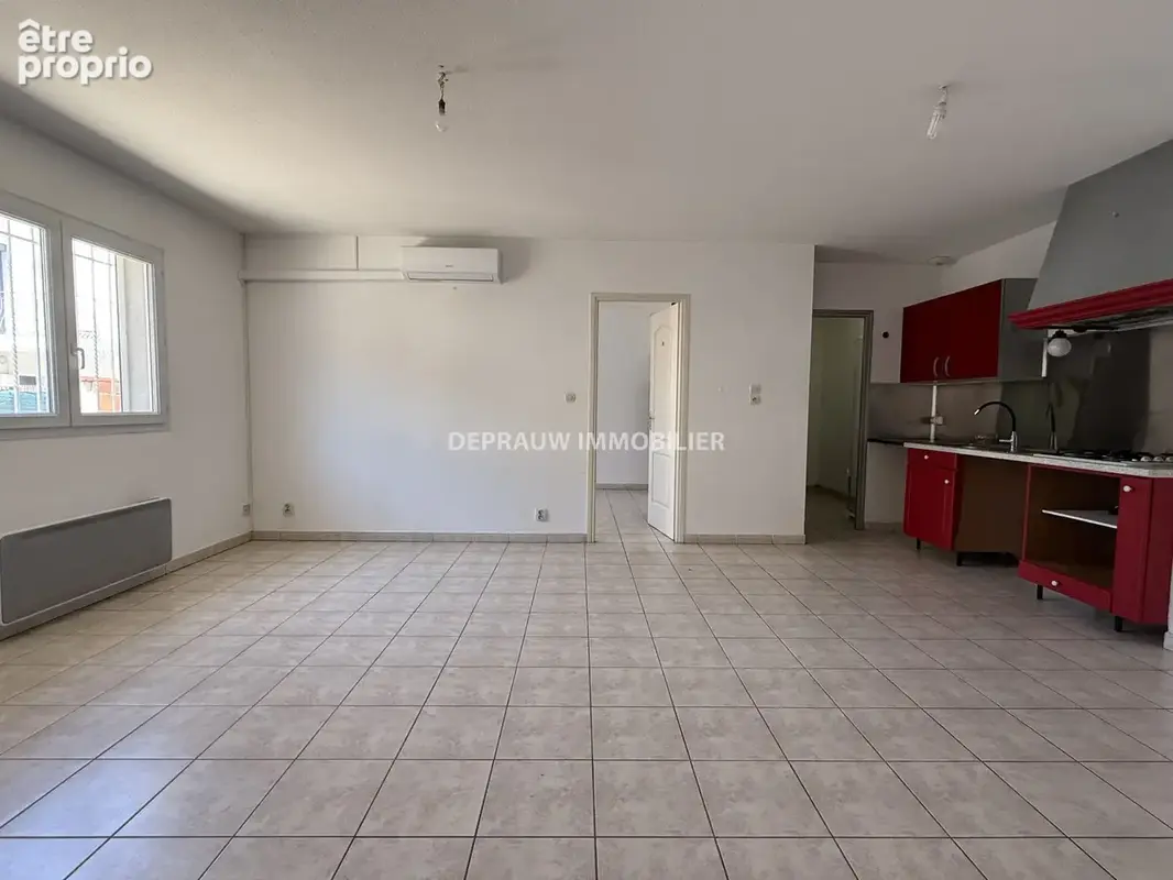 THÉZA - Maison T3 de plain-pied avec grand garage et terrasse - photo 4