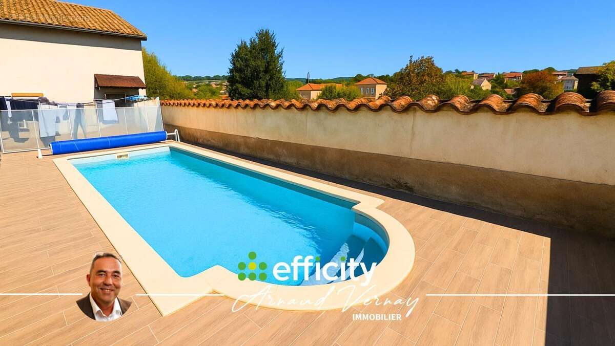 Maison à PONTCHARRA-SUR-TURDINE