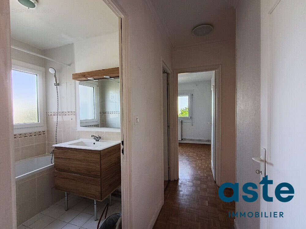 T4 - Ascenseur - Brest Rive Droite - Secteur Carrefour - photo 20