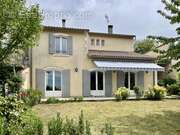 Appartement à SAINT-AULAYE