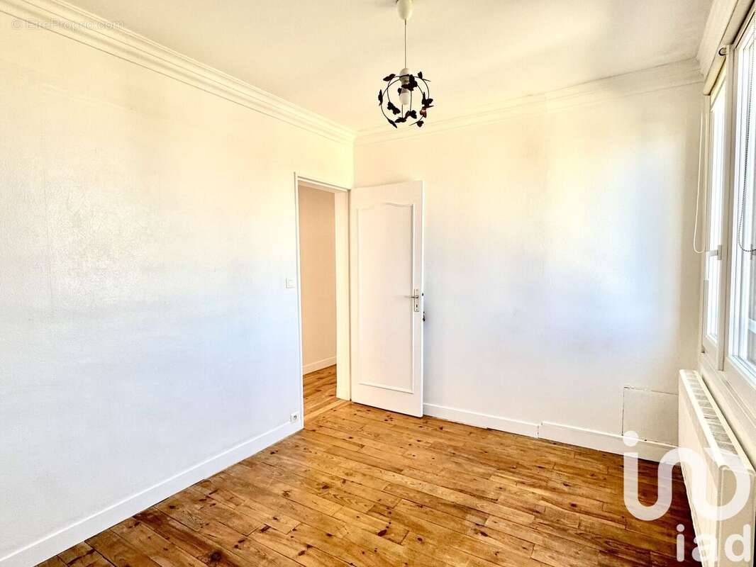 Photo 8 - Appartement à RUEIL-MALMAISON