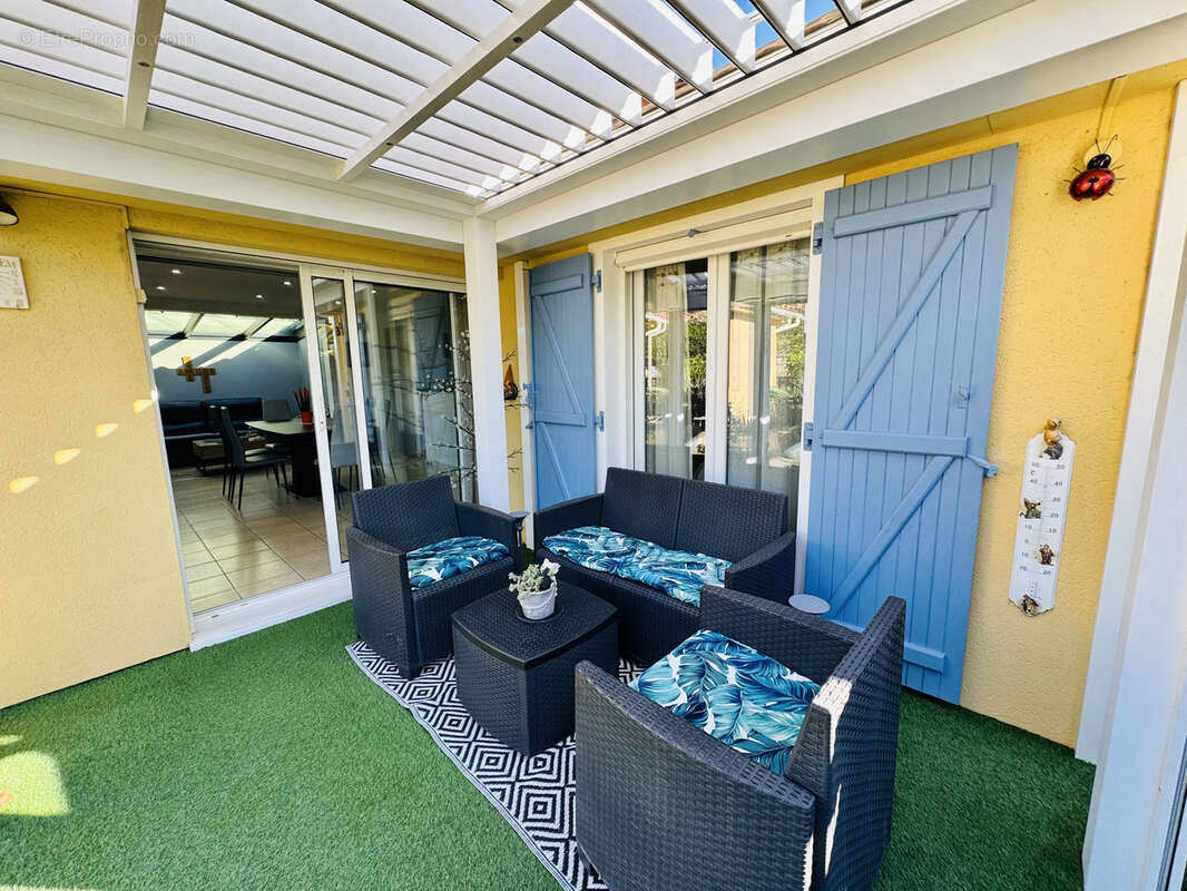 Maison à BORMES-LES-MIMOSAS