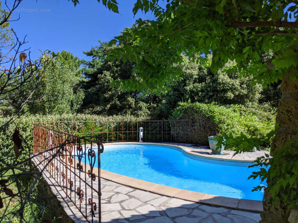 Maison à TOURTOUR