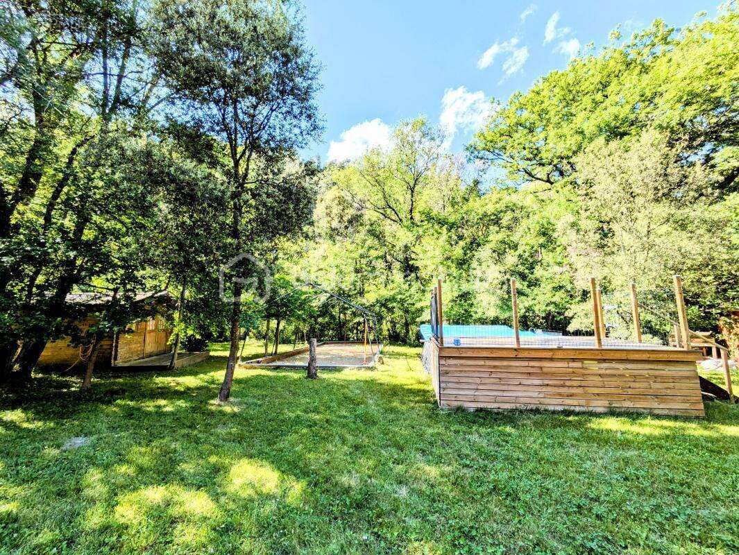 Maison à ENTRECASTEAUX