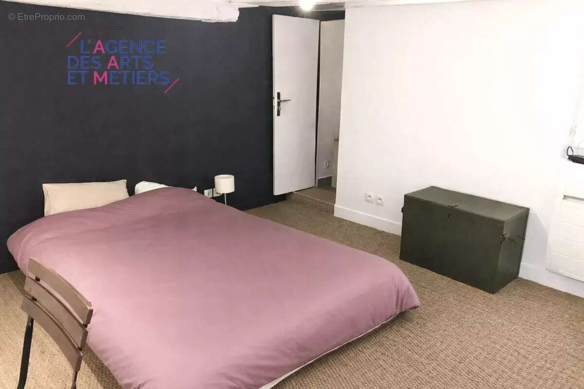Appartement à PARIS-10E