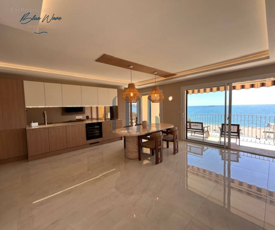 Appartement à FREJUS