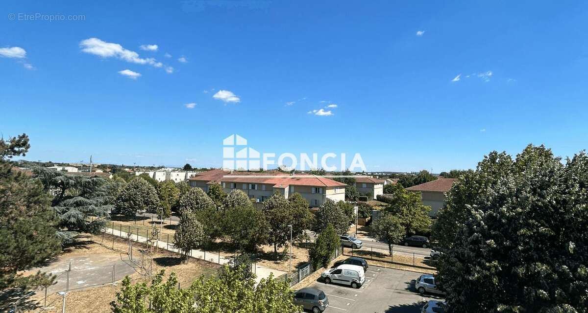 Appartement à BRON