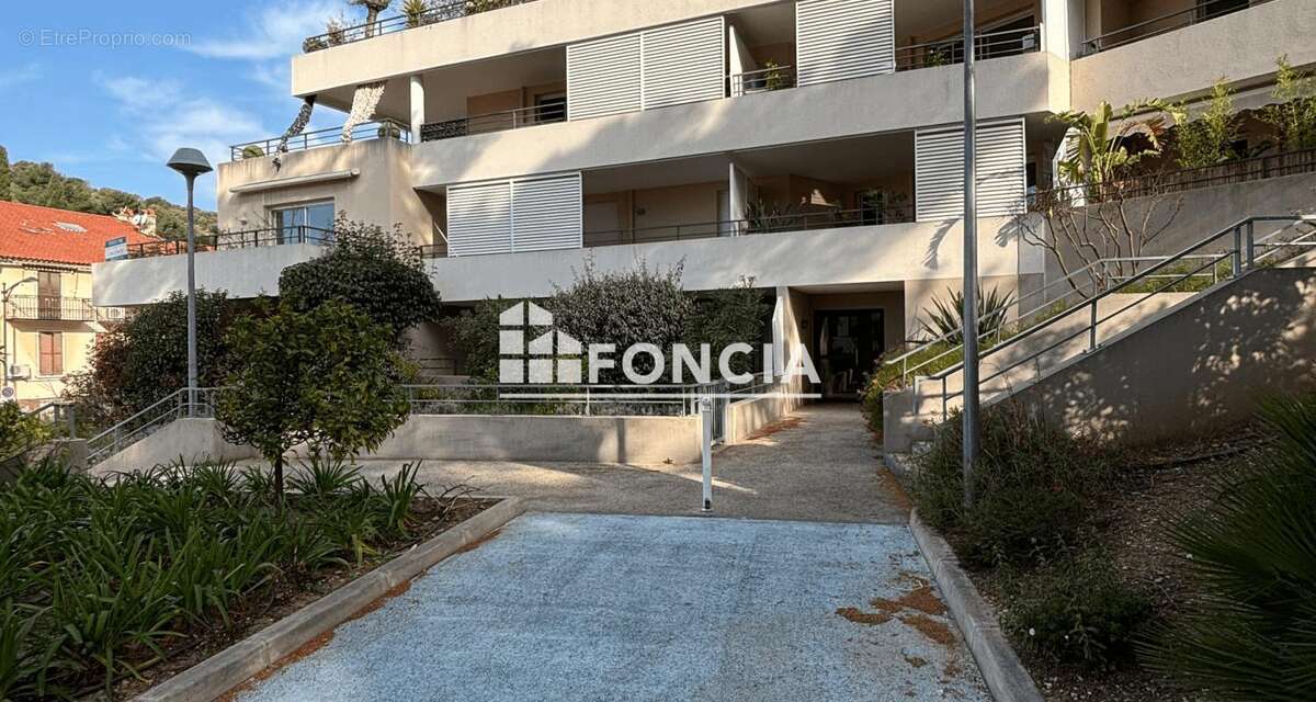 Appartement à HYERES