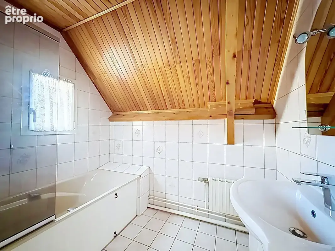 Maison Neauphle Le Château 8 pièce(s) 137.40 m2 - photo 14