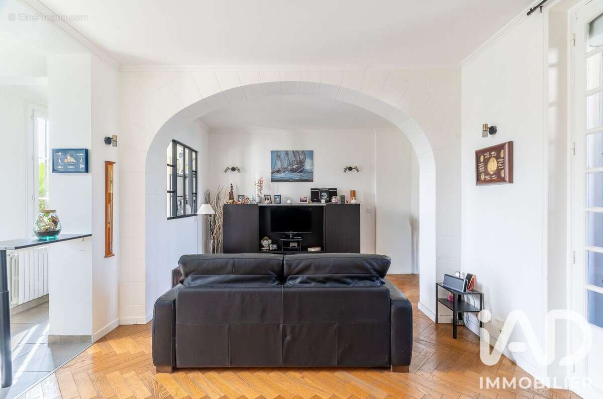 Photo 3 - Appartement à VERNEUIL-SUR-SEINE