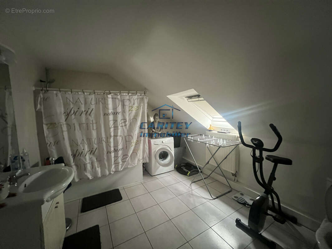 Immeuble de rapport - centre ville de LURE (70200) - photo 12