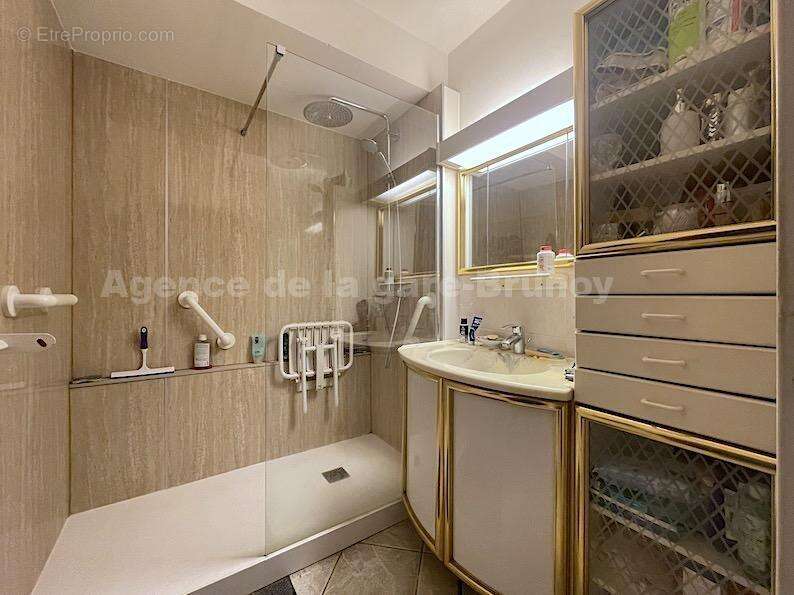 SDE - Appartement à BRUNOY