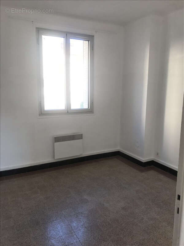 Idéal investisseur : t2 vendu loué toulon le mourillon - photo 3