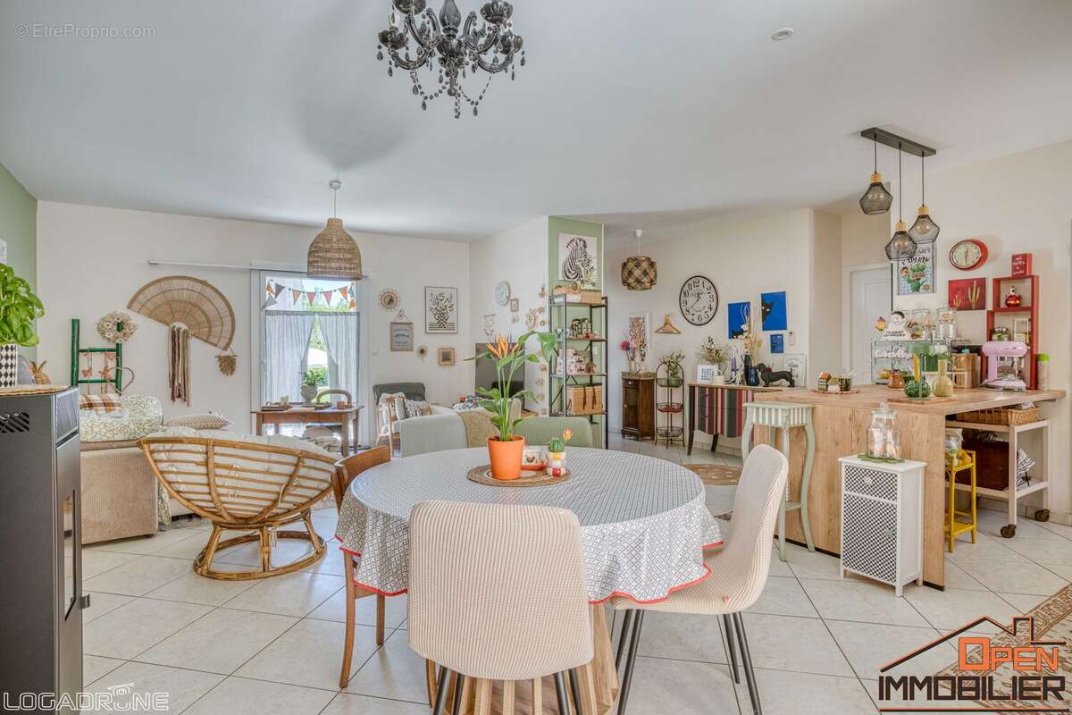 Maison 110 m² à Villeneuve-Sur-Lot  - photo 18