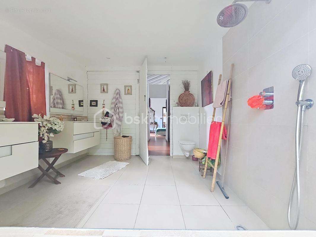 Maison à SAINT-FRANCOIS